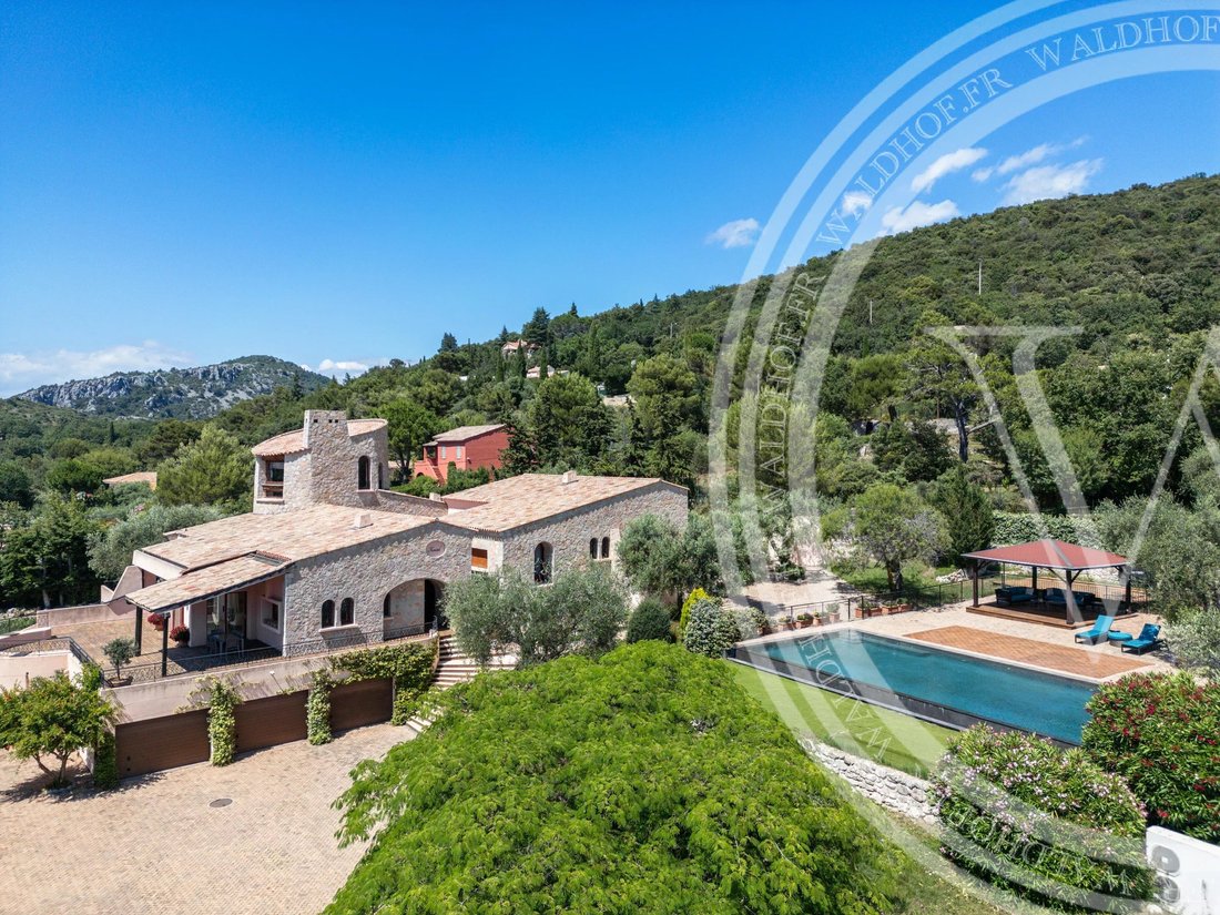 Villa in Peille, Provence-Alpes-Côte d'Azur, France 1 - 15817822
