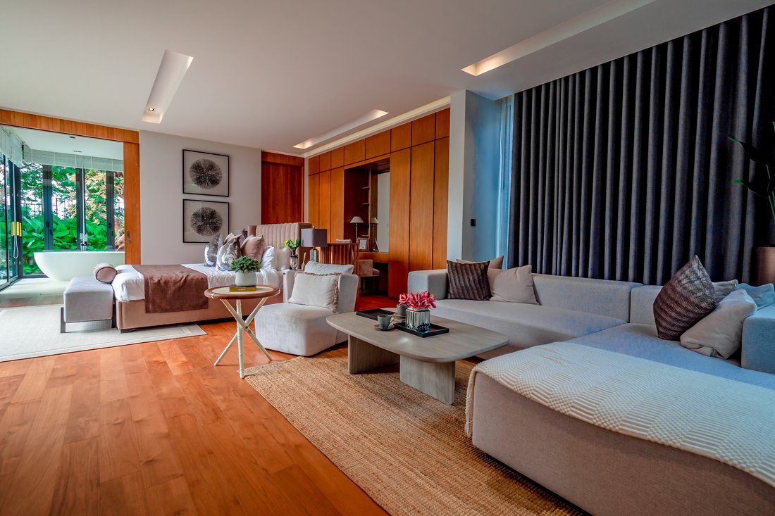 Villa in Choeng Thale, Phuket, Thailand 2 - 15823938