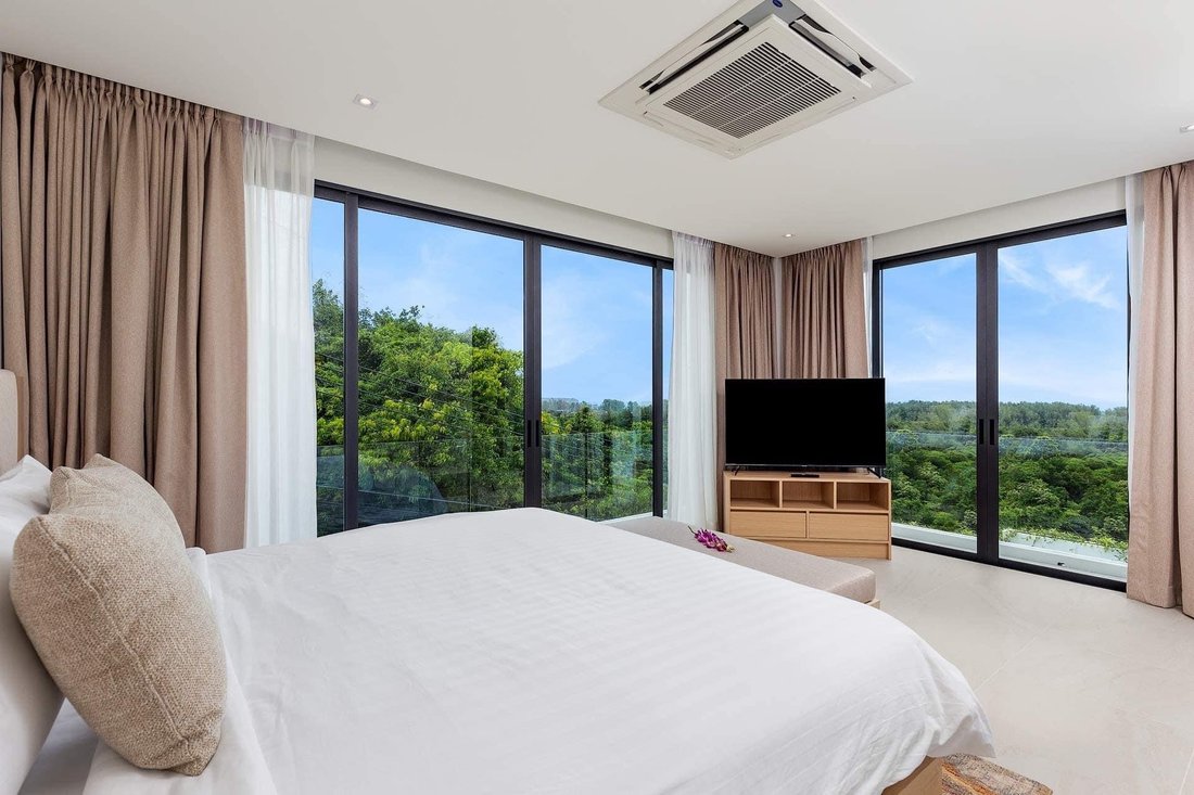 Villa in Choeng Thale, Phuket, Thailand 3 - 15824020