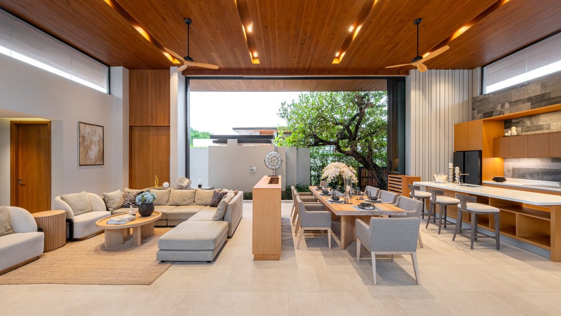 Villa in Thep Krasatti, Phuket, Thailand 2 - 15823996
