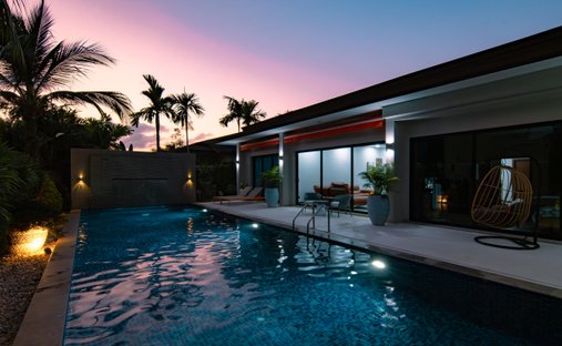 Villa a Thep Krasatti, Provincia di Phuket, Thailandia 1