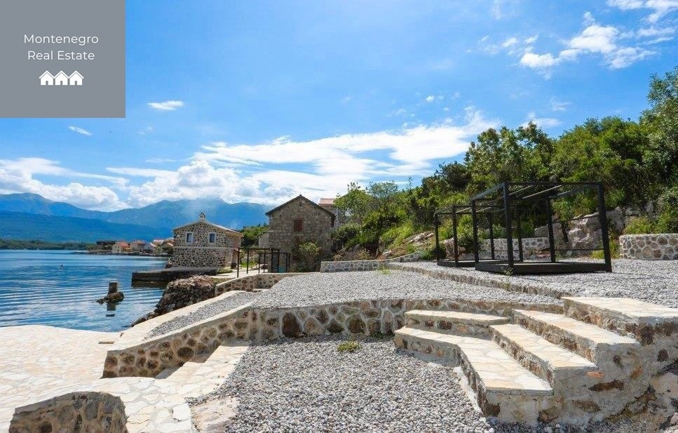 Villa in Krtole, Tivat Municipality, Montenegro 4 - 15824397