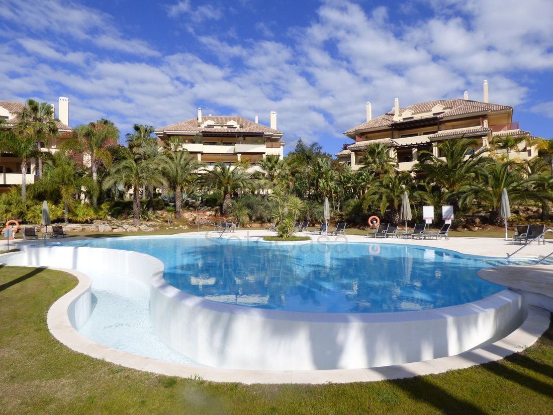 Apartment in Sotogrande, San Roque, Andalusia 1 - 15824512