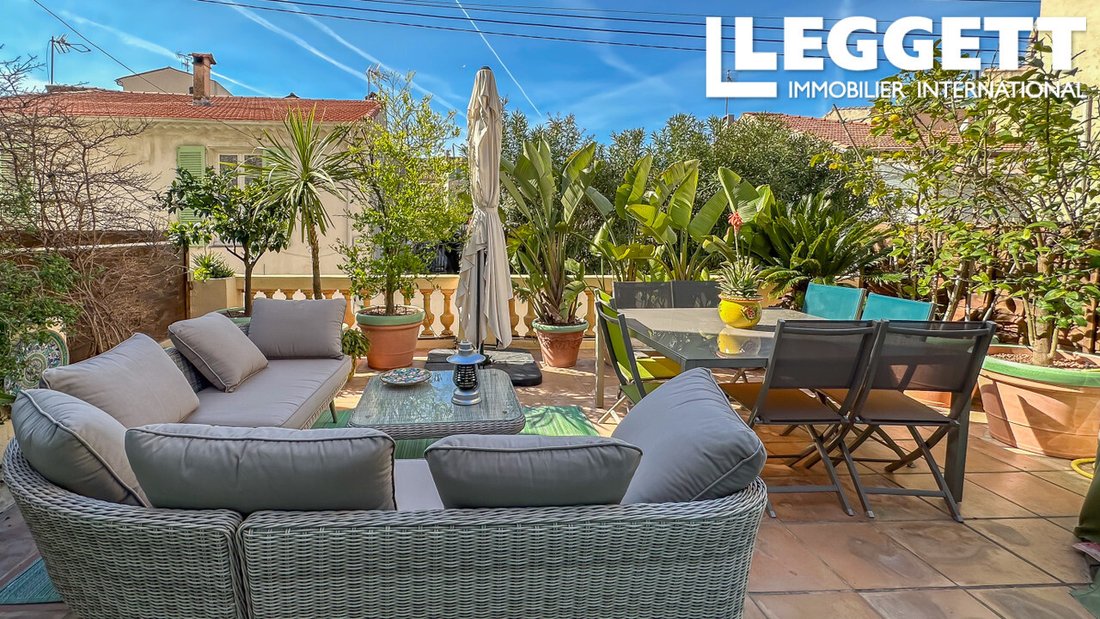 House in Les Cougoulins-Rastines, Antibes, France 2 - 14331236