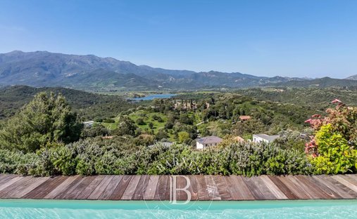 Villa in Saint-Florent, Corsica, France 1