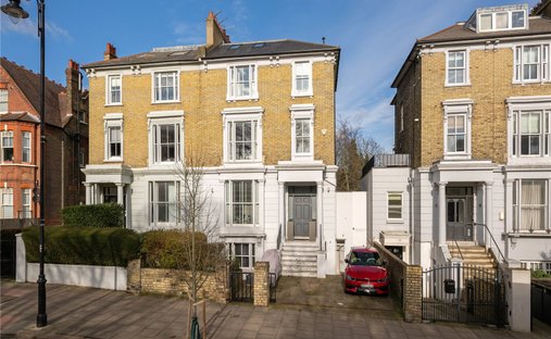 House in Belsize Park, Camden, England 1