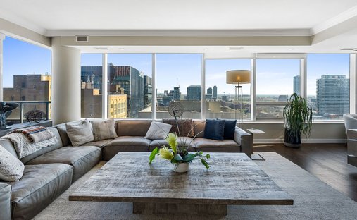 Condo in Toronto, Ontario, Canada 1