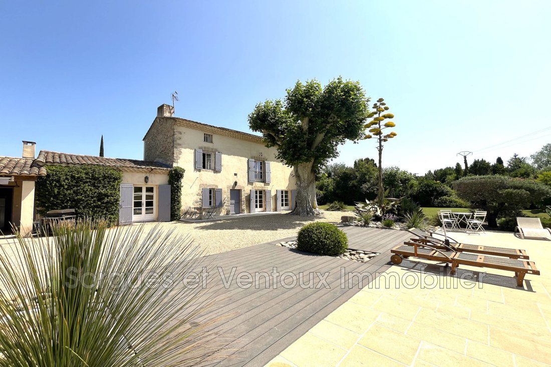 Villa in Caumont-sur-Durance, Provence-Alpes-Côte d'Azur, France 2 - 15825303