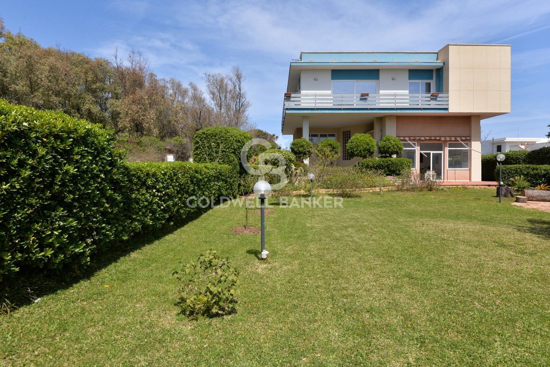 Villa en Lecce, Apulia, Italia 3 - 15826844