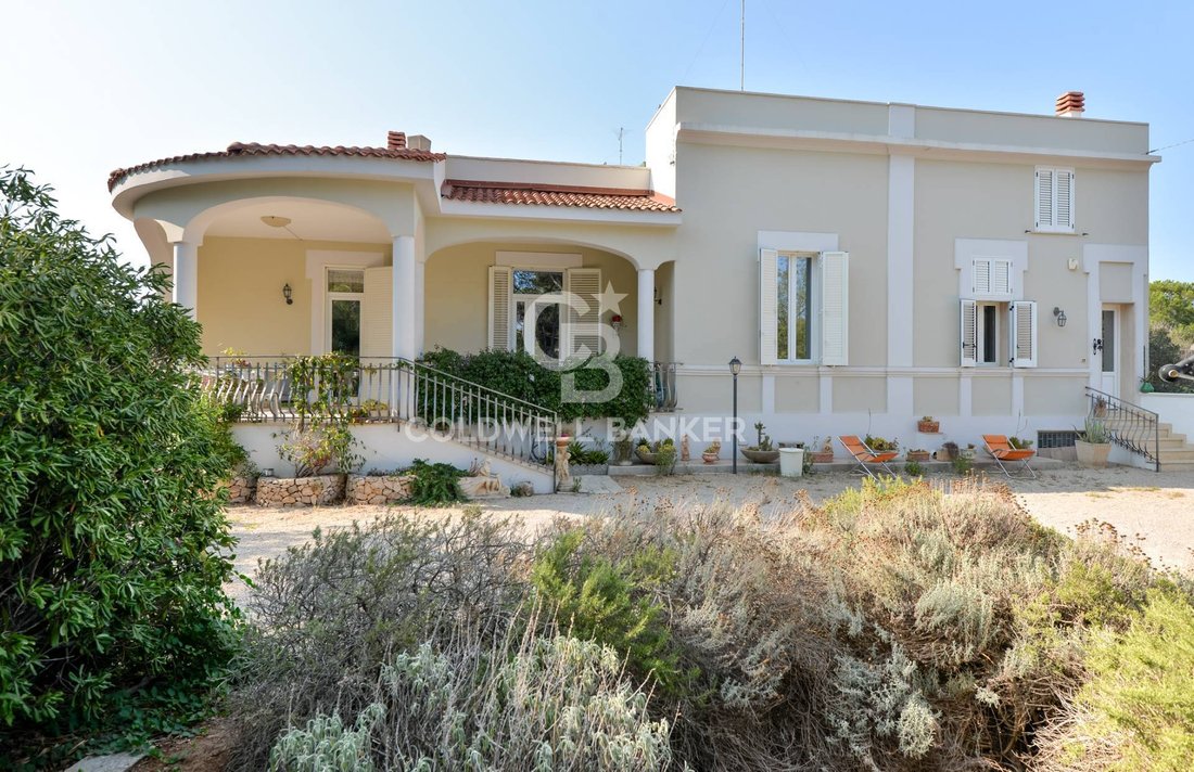 Villa en Nardò, Apulia, Italia 1 - 15826816