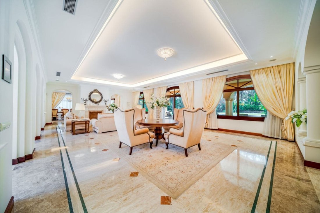 Villa in Guadalmina Baja, San Pedro de Alcantara, Spain 4 - 15825305