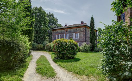 House in Labastidette, Occitania, France 1