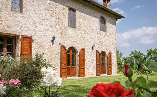 House in Monticiano, Tuscany, Italy 1