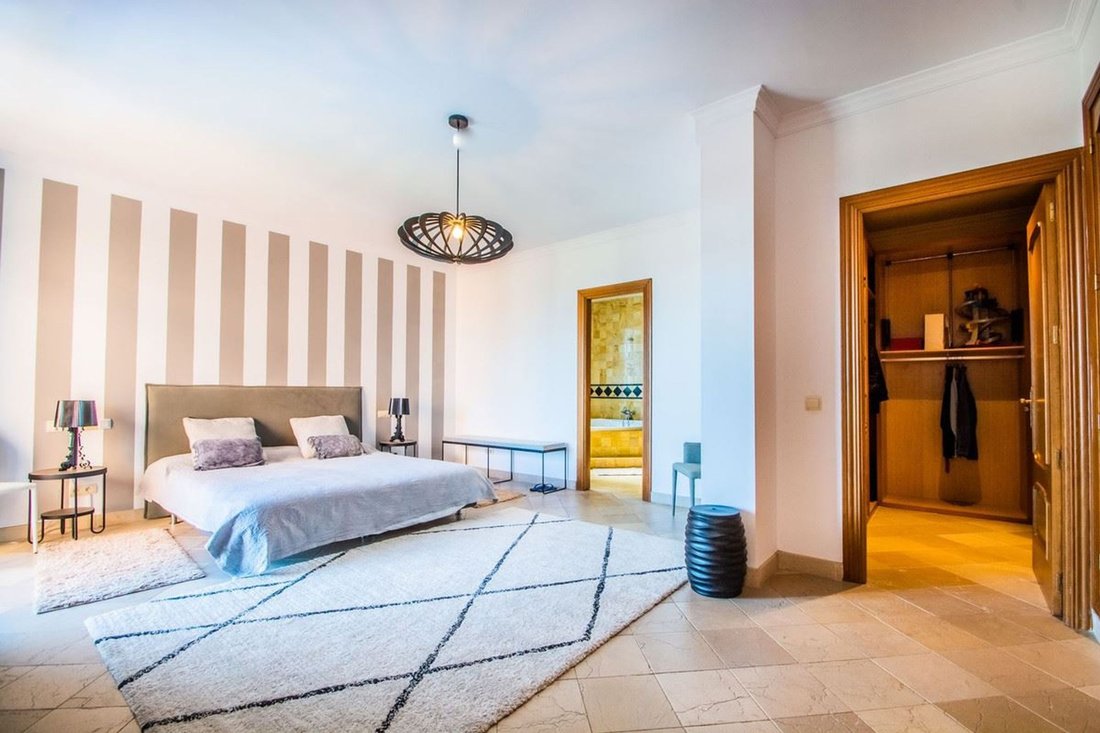 Apartment in Cancelada, Estepona, Andalusia 1 - 15825298