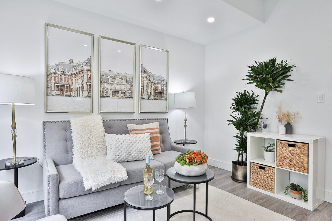 Condo in Toronto, Ontario, Canada 3 - 15695532