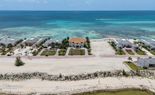 House in Bailey Town, Bimini, The Bahamas 1