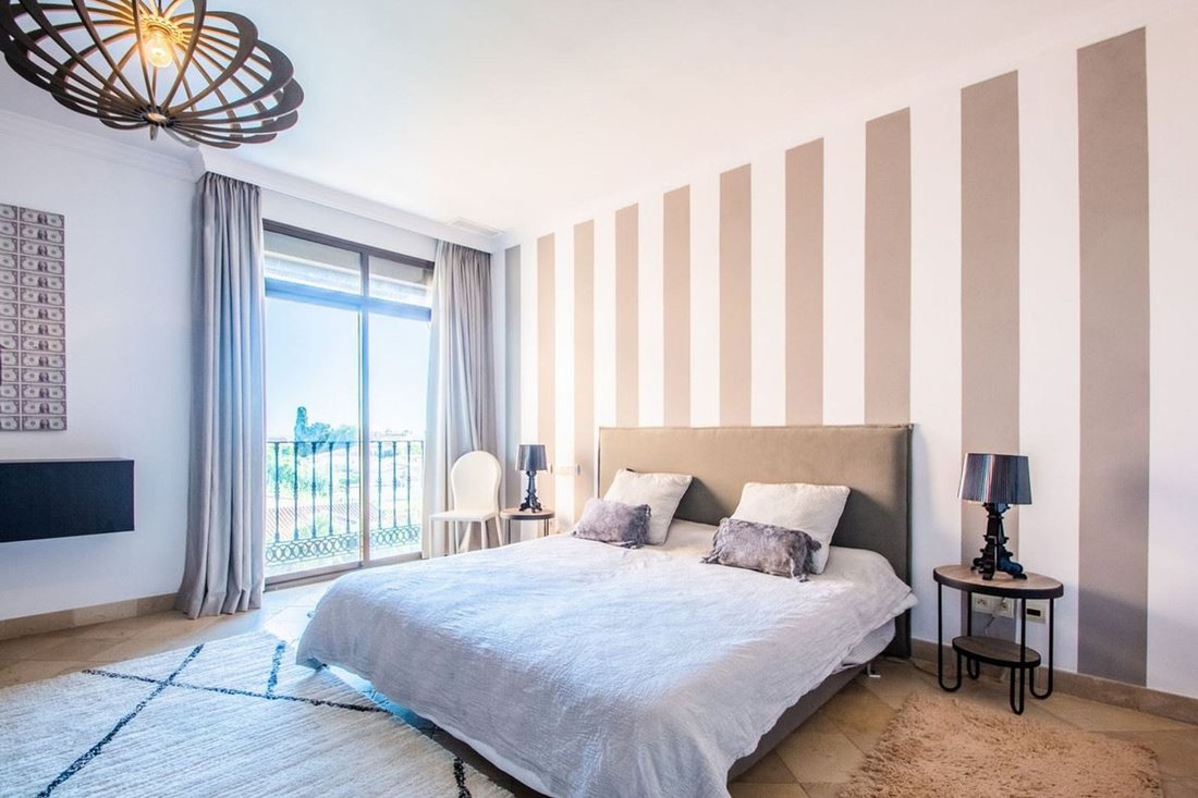 Apartment in Cancelada, Estepona, Andalusia 3 - 15825298