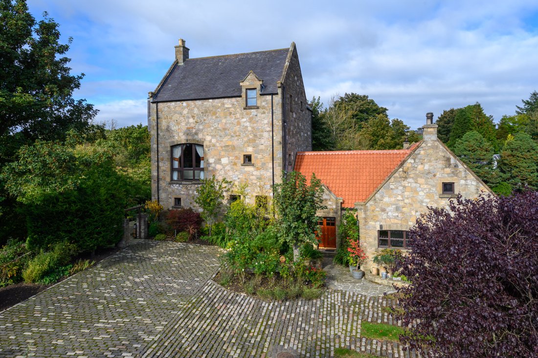 House in Leven, Scotland 1 - 15824652