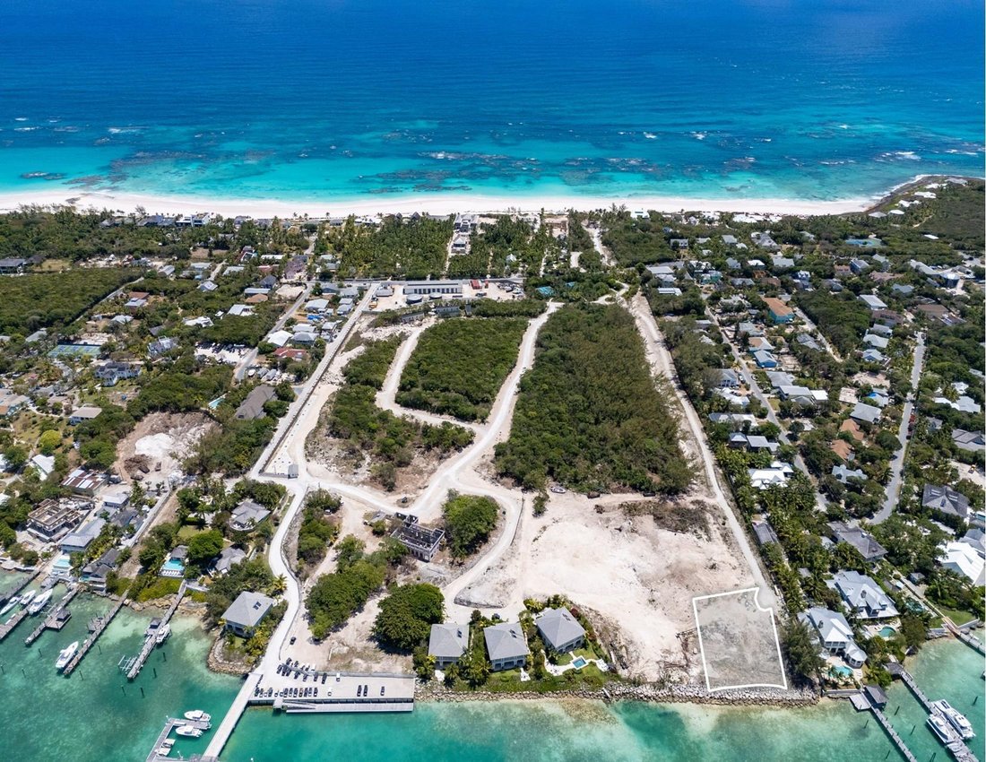 Land in Dunmore Town, Harbour Island, The Bahamas 5 - 15827723