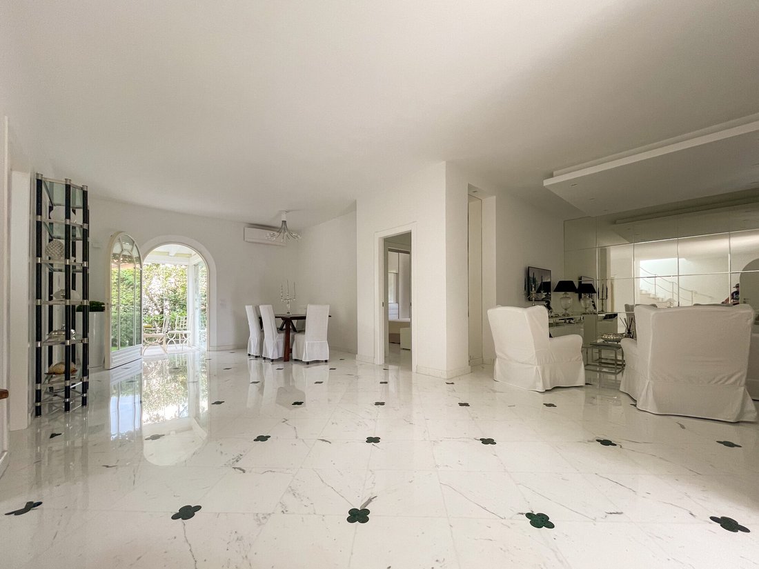 Villa in Pietrasanta, Tuscany, Italy 4 - 15827947