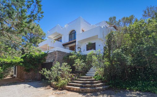 Country House in Cala Llenya, Santa Eularia des Riu, Balearic Islands 1