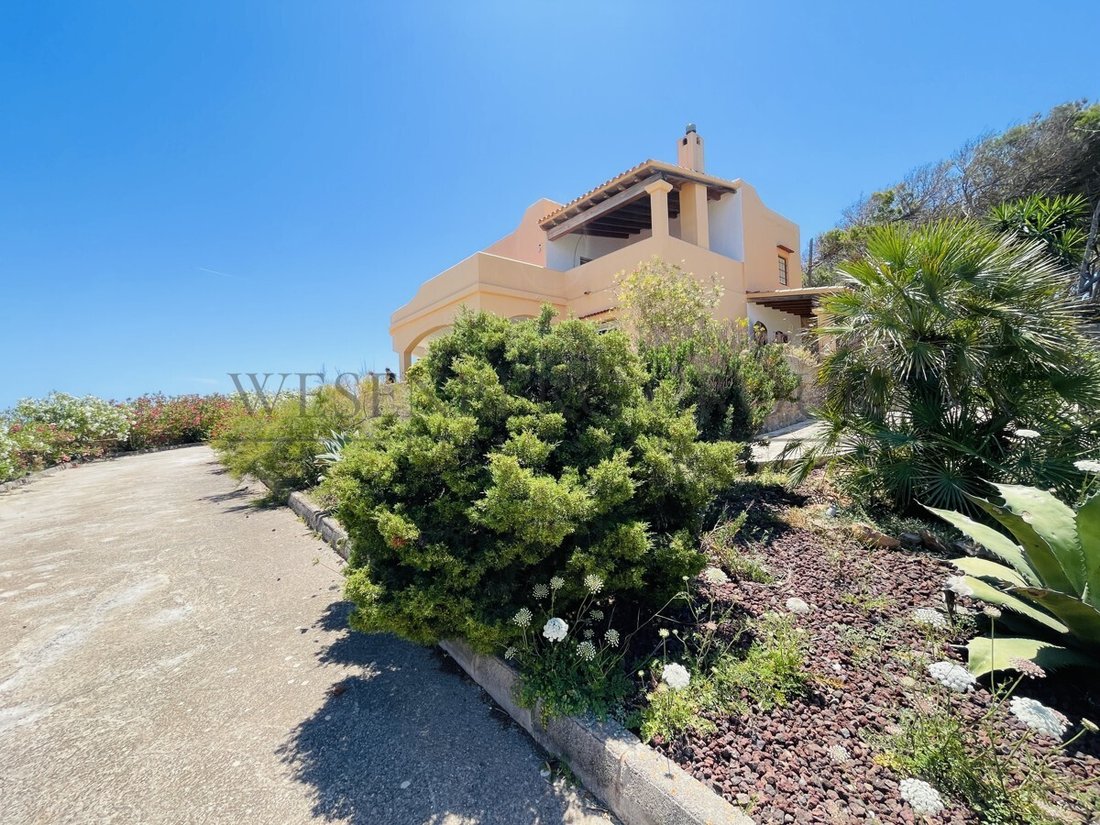Villa in Santa Eularia des Riu, Balearic Islands, Spain 5 - 15827994