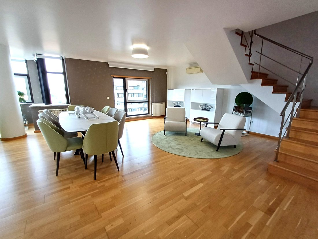 Apartment in Alvalade, Lisbon, Portugal 2 - 15829416