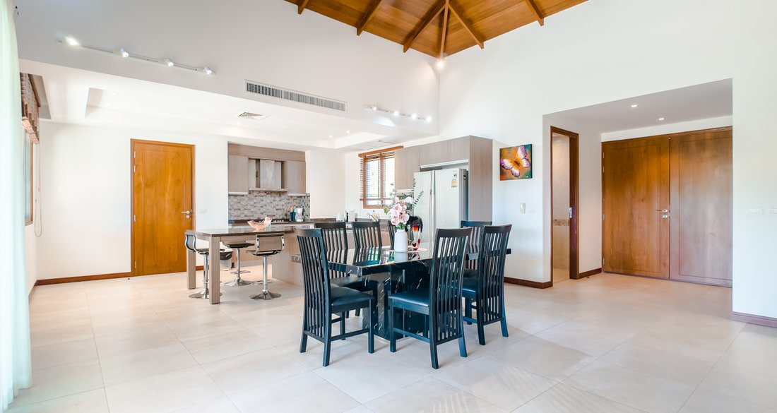 Villa in Choeng Thale, Phuket, Thailand 3 - 15828327