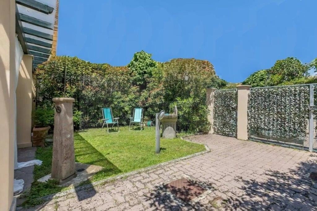 Villa a Camaiore, Toscana, Italia 1 - 15829529
