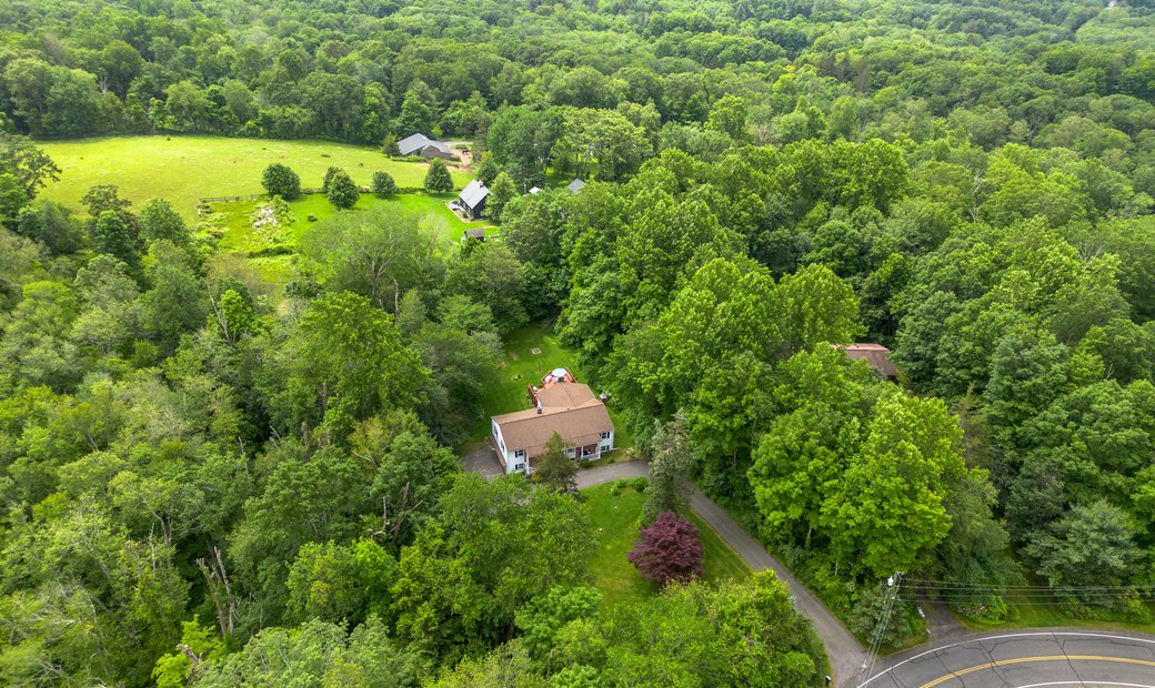 Raised Ranch Lot Beautiful Oversized Raised Ranch In Southbury, Connecticut, United ...