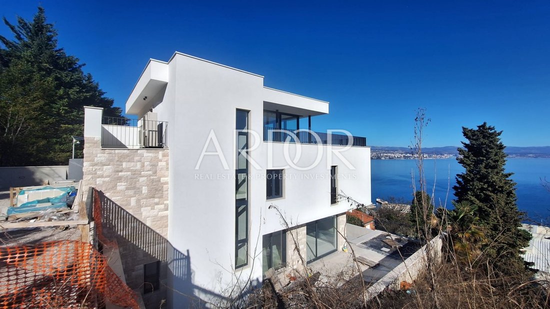 Villa in Grad Opatija, Primorje-Gorski Kotar County, Croatia 3 - 15829472