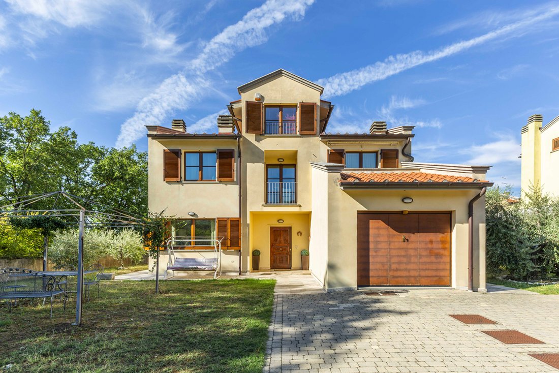 Villa en Puglia, Toscana, Italia 2 - 15829178