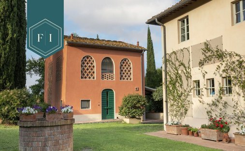 Villa in Cerreto Guidi, Tuscany, Italy 1