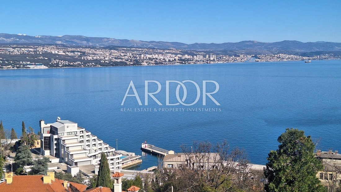 Villa in Grad Opatija, Primorje-Gorski Kotar County, Croatia 1 - 15829472