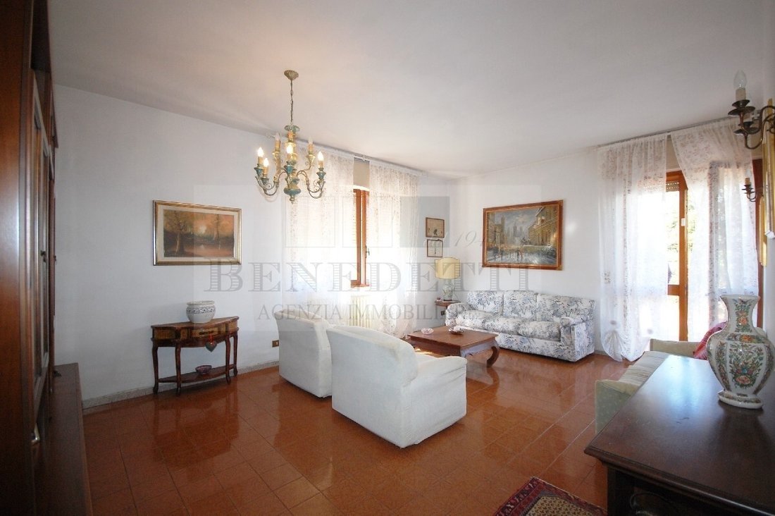 Villa in Camaiore, Toskana, Italien 3 - 15829437