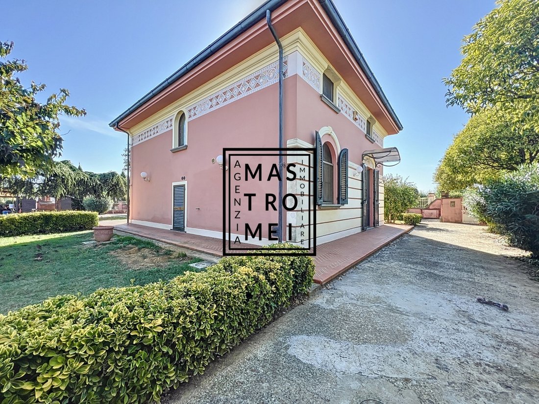 Villa in Castelfranco di Sotto, Tuscany, Italy 1 - 15829776