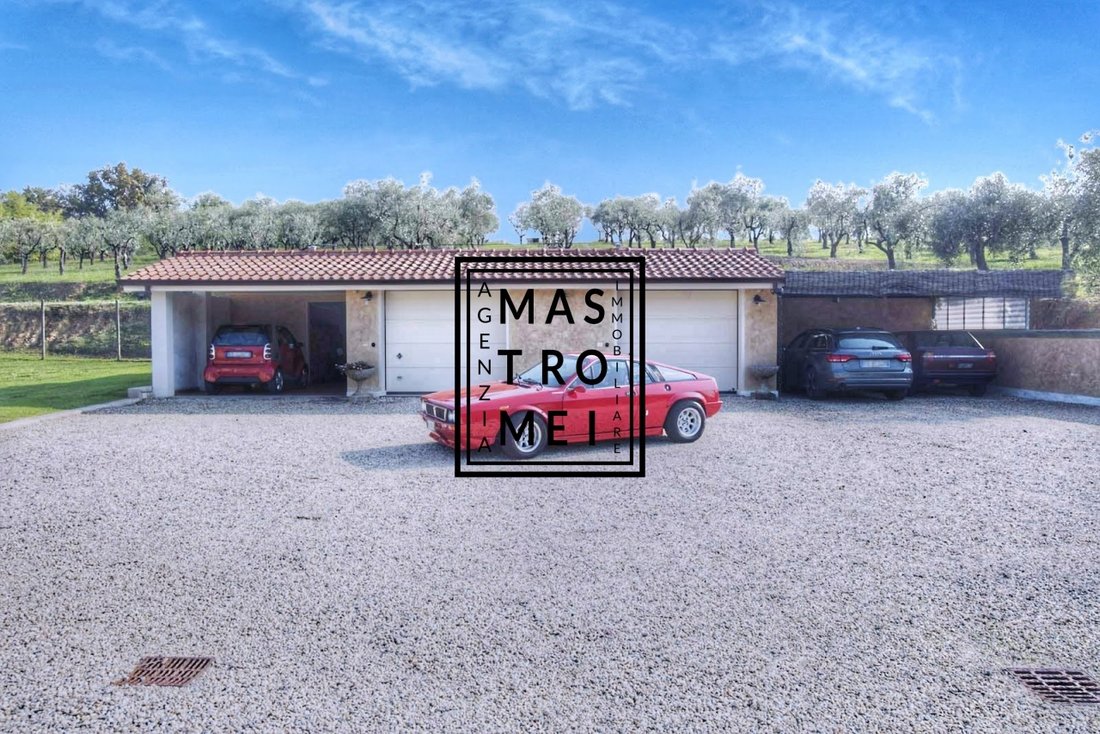 Villa in Center, Capannori, Tuscany 3 - 15828714