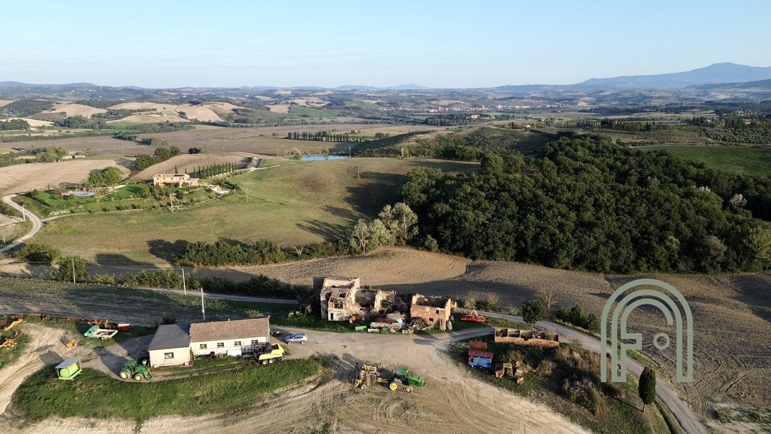 Country House in Buonconvento, Tuscany, Italy 1 - 15828634