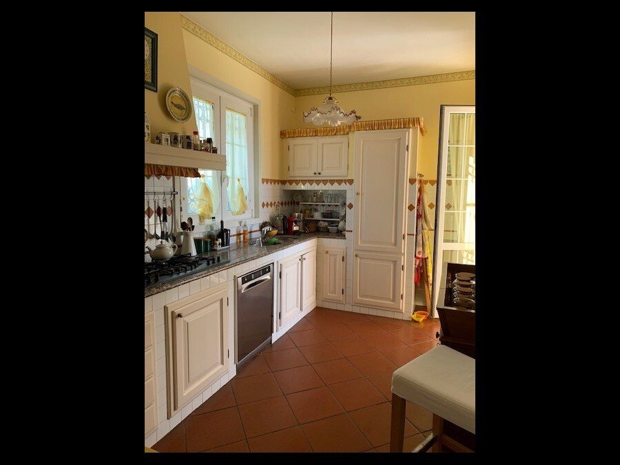 Villa in Historic Center, Viareggio, Tuscany 3 - 15828899