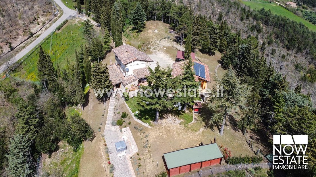 Country House in Monte Santa Maria Tiberina, Umbria, Italy 2 - 15829280