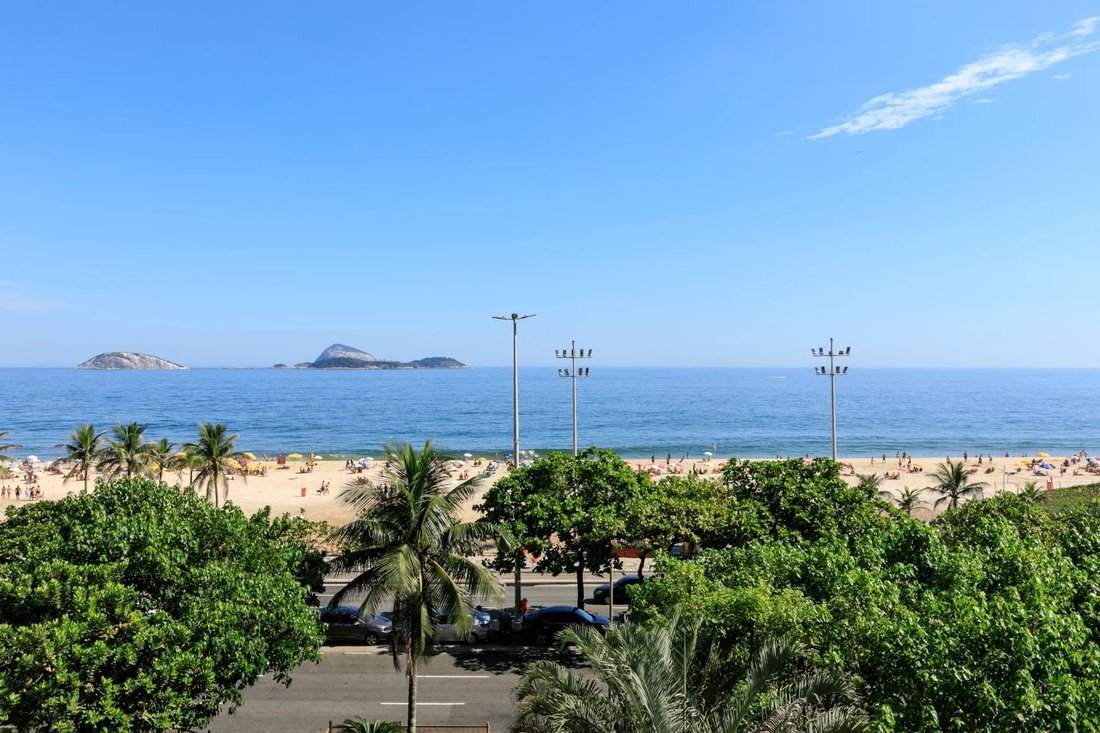 Apartment in Rio de Janeiro, State of Rio de Janeiro, Brazil 1 - 10449656
