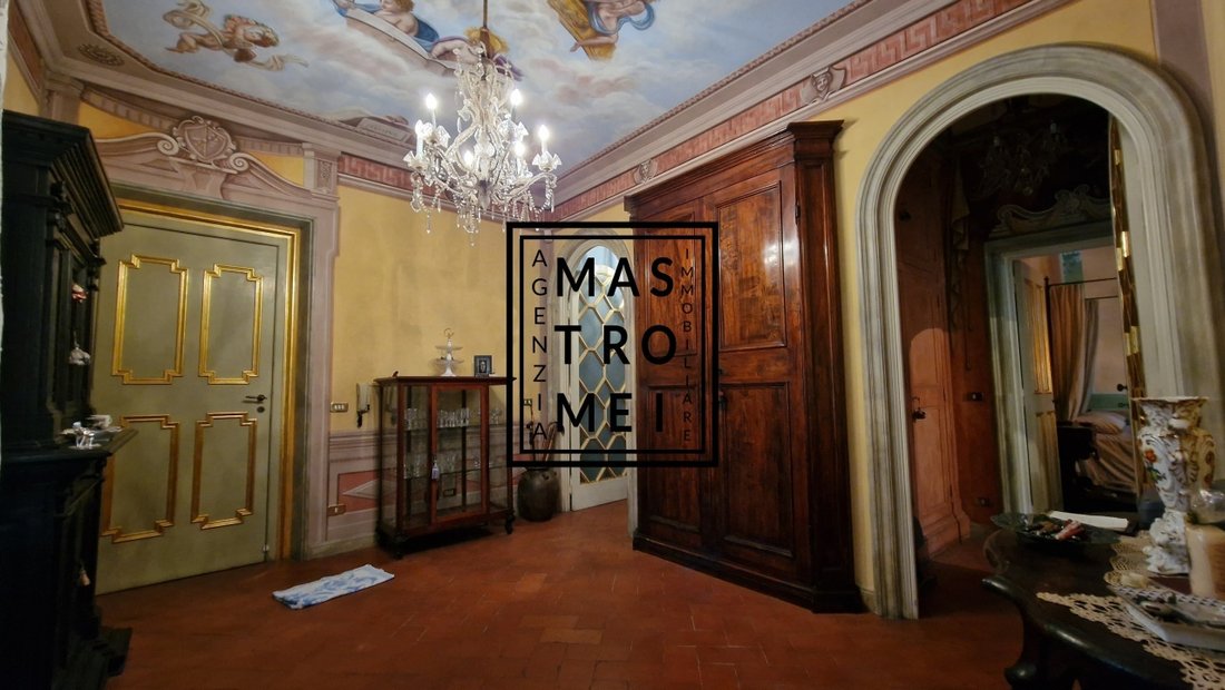 Apartment in Historic Center, Lucca, Tuscany 4 - 15829810