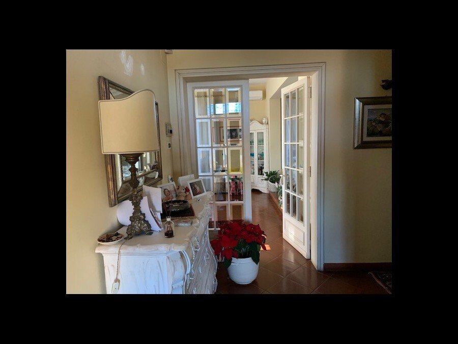 Villa in Historic Center, Viareggio, Tuscany 4 - 15828899