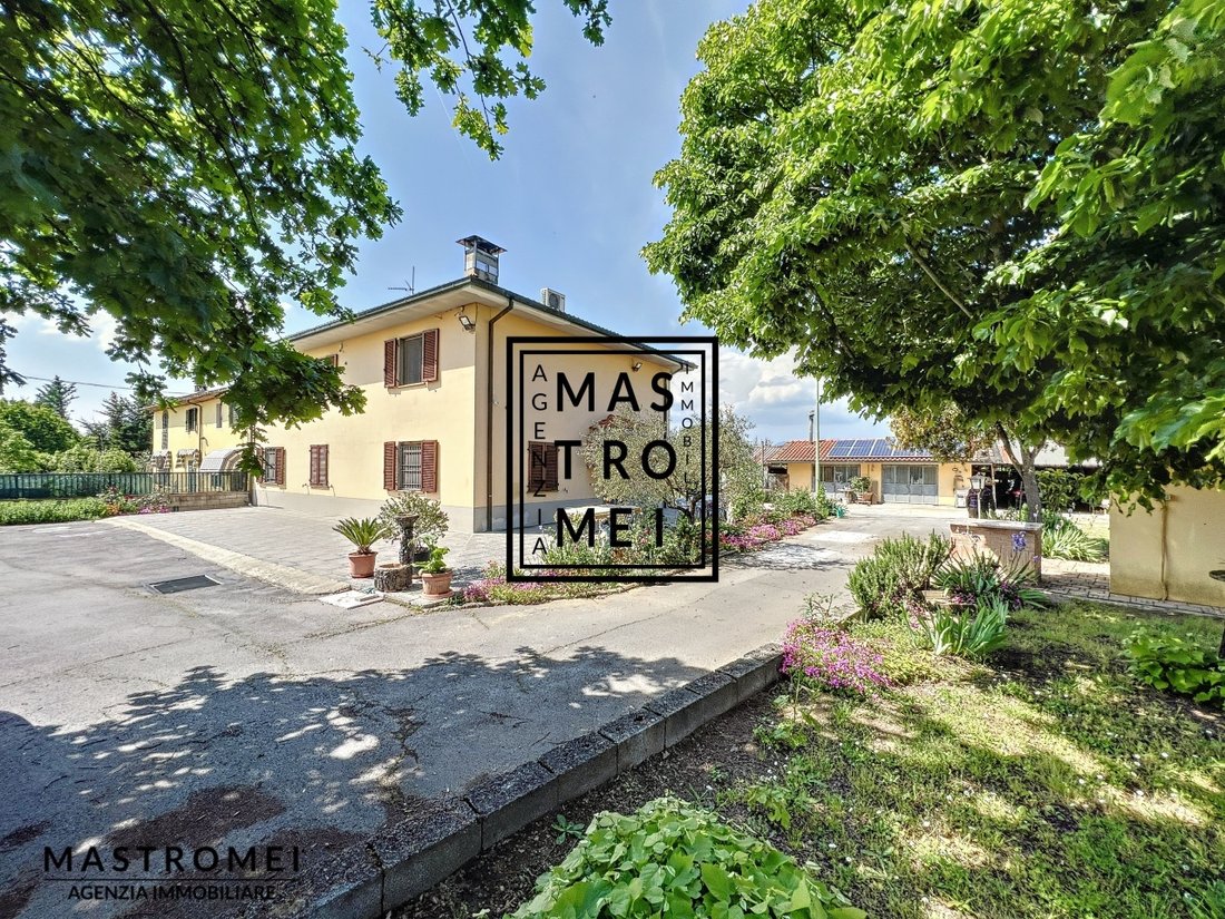 Villa in Altopascio Centro, Altopascio, Tuscany 1 - 15828527