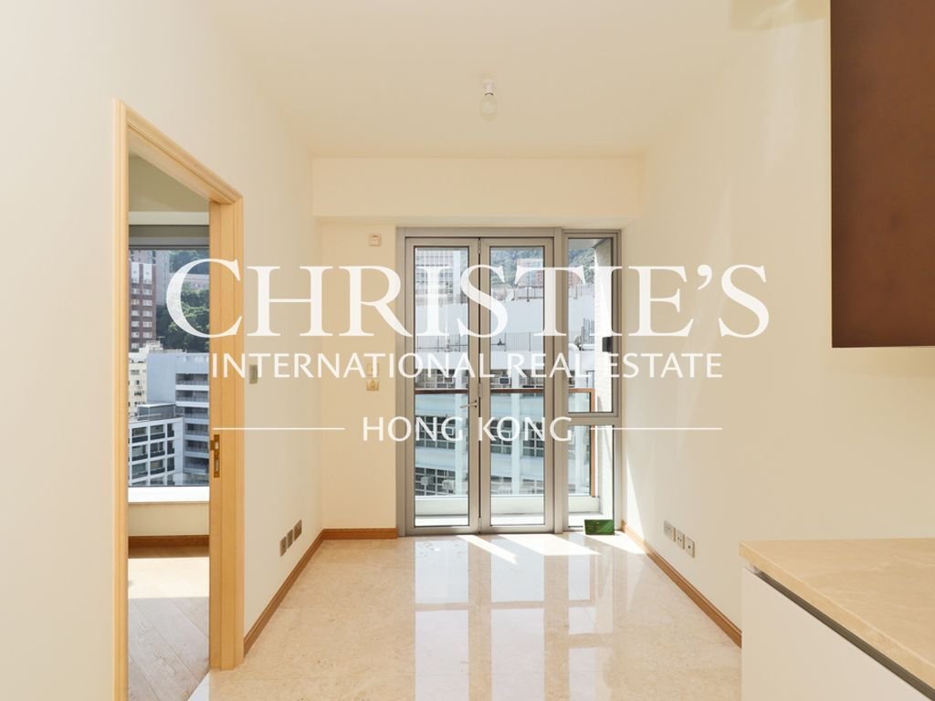 Apartment in Hong Kong, Hong Kong 3 - 15829896
