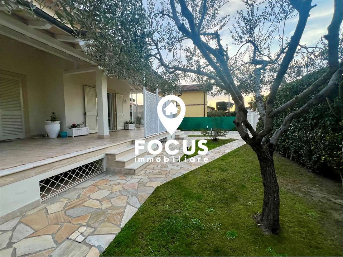 Villa in Pietrasanta, Tuscany, Italy 5 - 15828970
