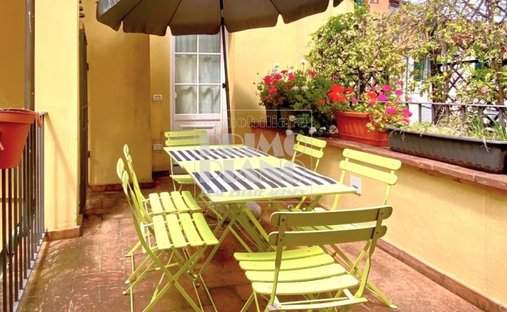 Apartment in Historic Center, Lucca, Tuscany 1