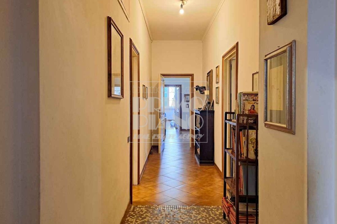 Apartment in Historic Center, Lucca, Tuscany 2 - 15829092