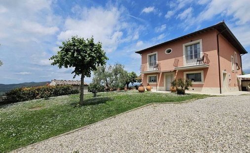 Villa in Casole d'Elsa, Tuscany, Italy 1