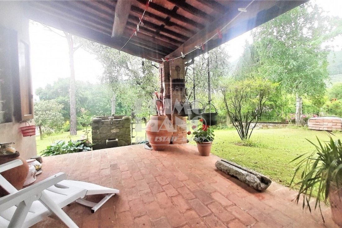 Country House in Historic Center, Lucca, Tuscany 2 - 15829148